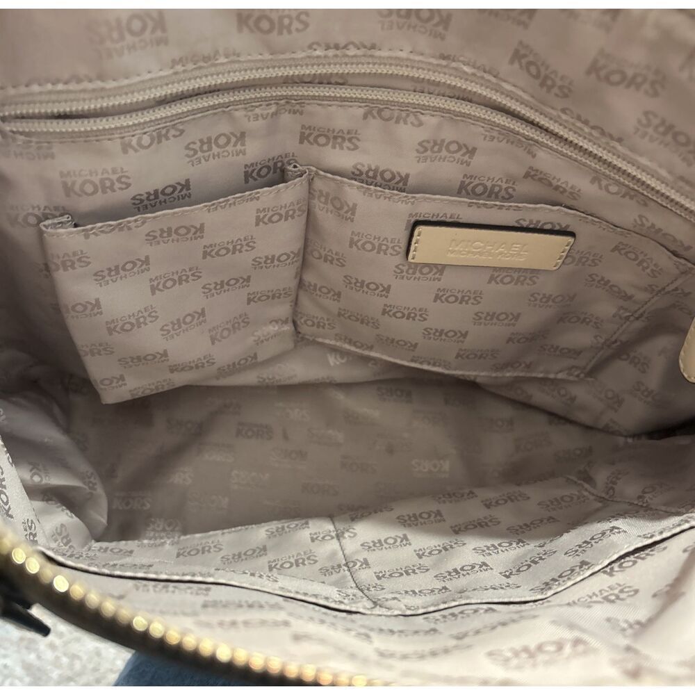 Michael Kors Jet Set Brown MK Logo Signature Tan Coated Canvas Trip Tote Bag - Picture 6 of 8